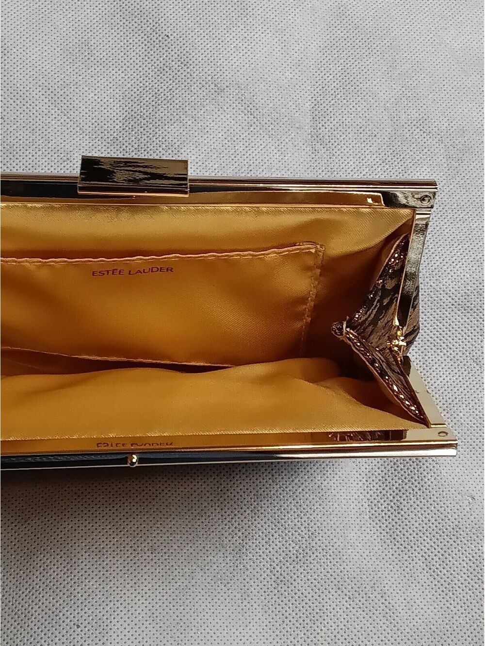 Estee Lauder Gold Black Brocade Evening Clutch Small Gold Metallic Bar Frame - Picture 9 of 14